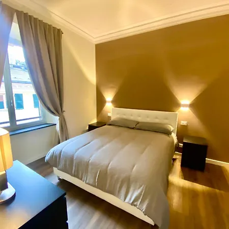 Colombo Brown House Genova