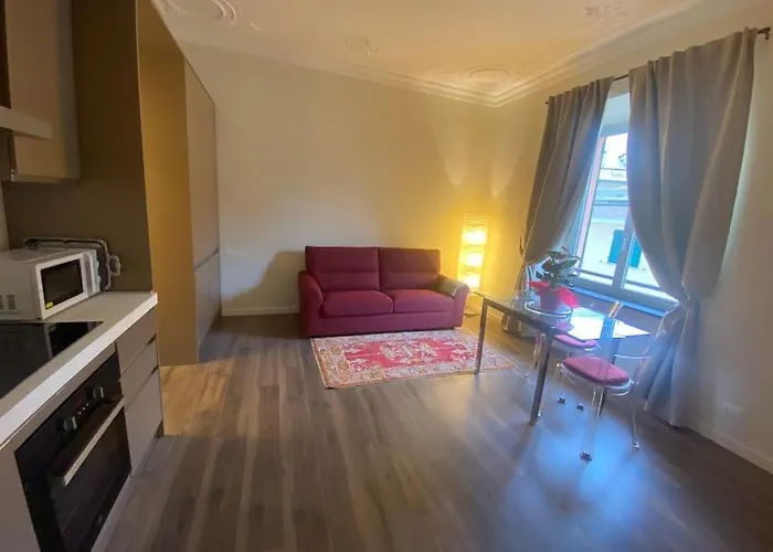 Colombo Brown House ג'נובה